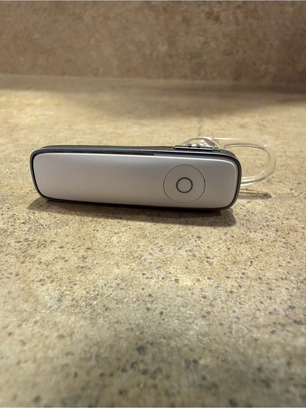 *PARTS OR REPAIR* Plantronics Marque 2 M165 Mobile Wireless Bluetooth Headset